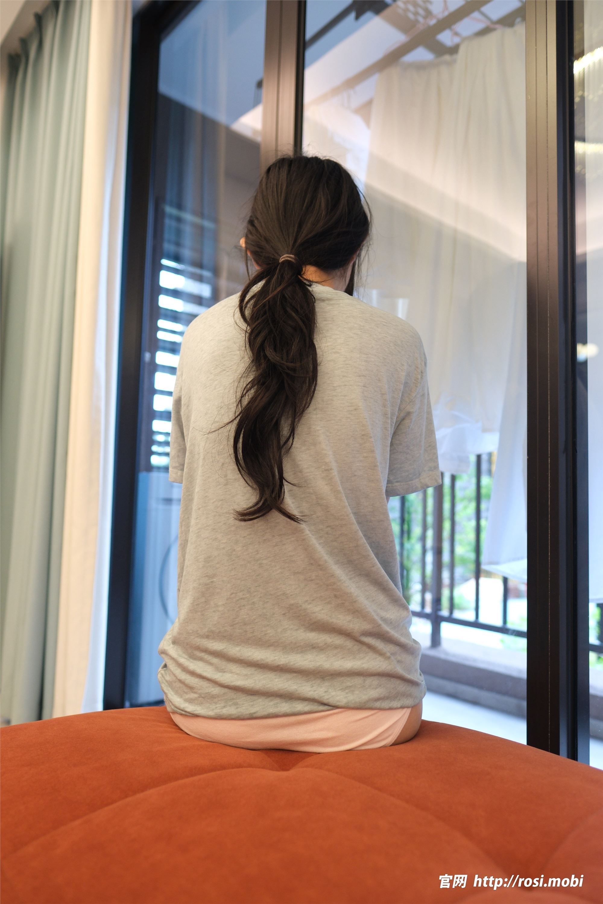 ROSI写真 2025.01.25 NO.4800